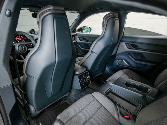 2024 Porsche Taycan Turbo AWD - 23073747 - 25