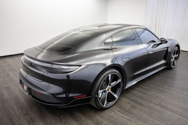 2024 Porsche Taycan Turbo AWD - 23003322 - 9