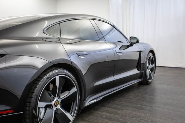 2024 Porsche Taycan Turbo AWD - 23003322 - 32