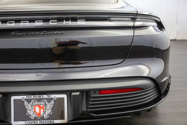 2024 Porsche Taycan Turbo AWD - 23003322 - 38