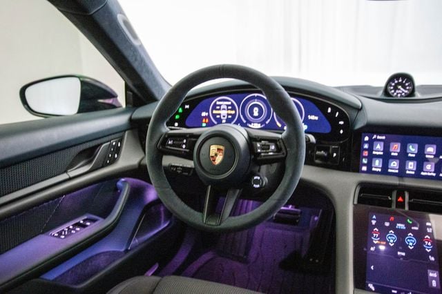 2024 Porsche Taycan Turbo AWD - 23003322 - 3