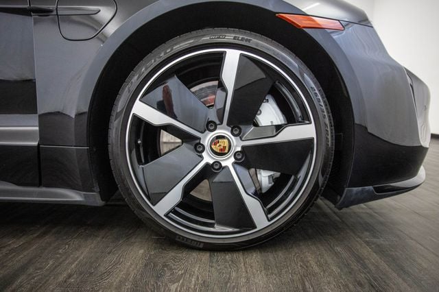 2024 Porsche Taycan Turbo AWD - 23003322 - 42