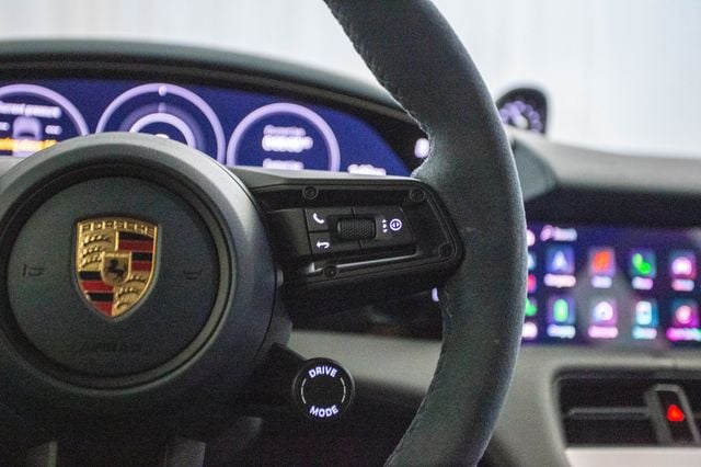 2024 Porsche Taycan Turbo AWD - 23003322 - 47