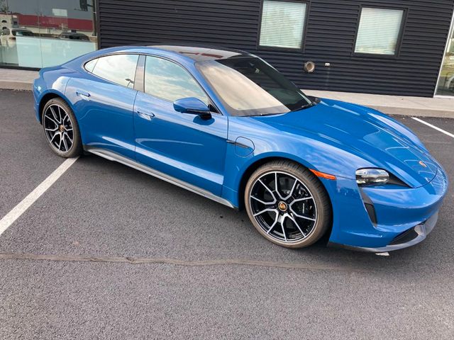 2024 Porsche Taycan Turbo S AWD - 22099861 - 10