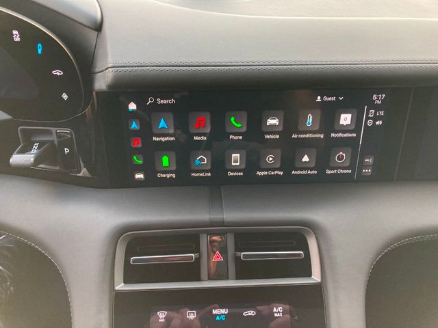 2024 Porsche Taycan Turbo S AWD - 22099861 - 29