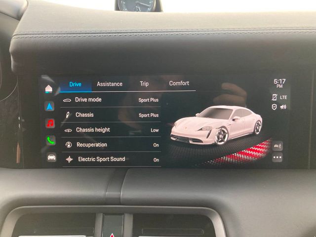 2024 Porsche Taycan Turbo S AWD - 22099861 - 32