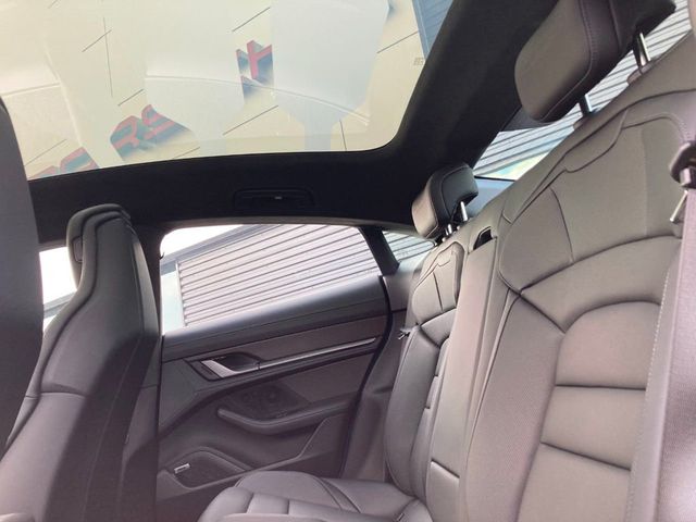 2024 Porsche Taycan Turbo S AWD - 22099861 - 37