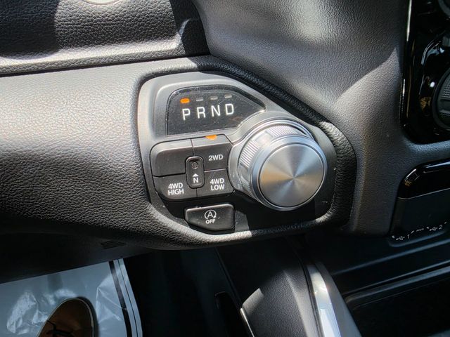 2024 Ram 1500 4WD LARAMIE CREWCAB - 23081413 - 5