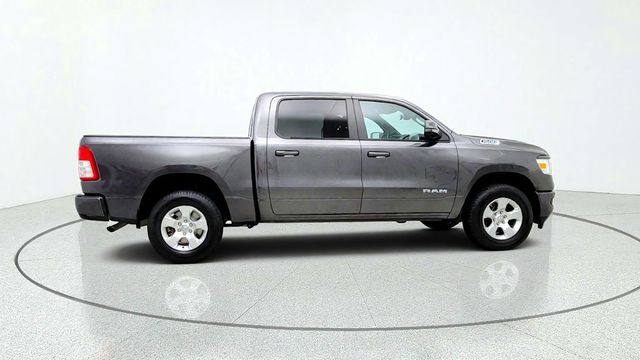 2024 Ram 1500 Big Horn 4x4 Crew Cab 5'7'' Box w/ Level 1 Equipment Group - 23097103 - 3