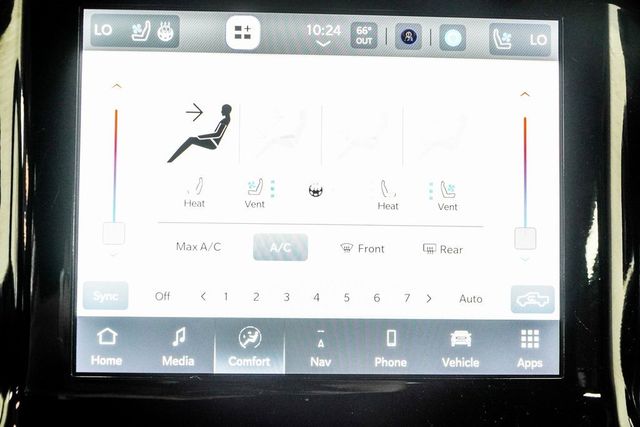 2024 Ram 1500 Laramie 4x2 Crew Cab 5'7" Box - 22912957 - 26