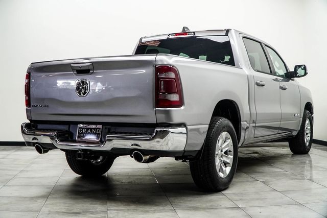 2024 Ram 1500 Laramie 4x2 Crew Cab 5'7" Box - 22912959 - 11