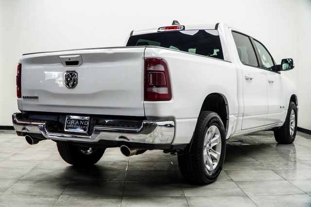2024 Ram 1500 Laramie 4x2 Crew Cab 5'7" Box - 22912970 - 11