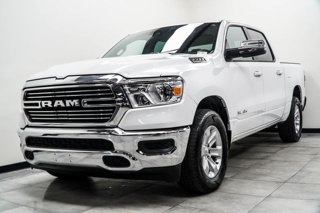 2024 Ram 1500 Laramie 4x2 Crew Cab 5'7" Box - 22912970 - 5