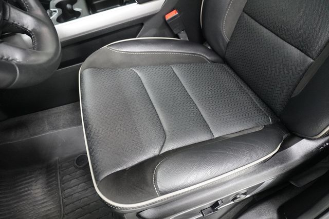 2024 Ram 1500 Laramie 4x4 Crew Cab 5'7" Box - 22997865 - 10