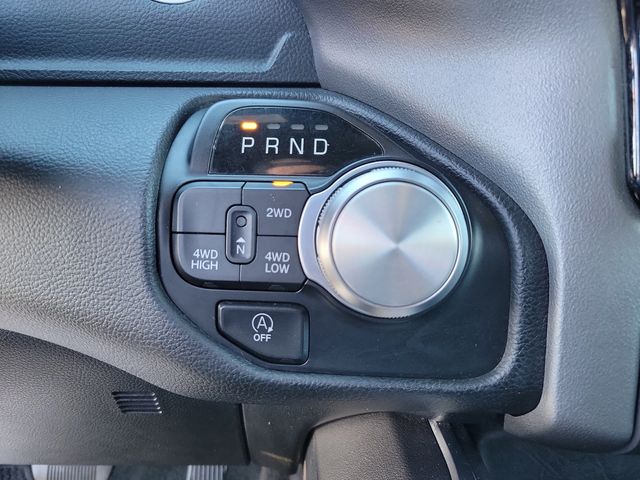 2024 Ram 1500 Laramie 4x4 Crew Cab 5'7" Box - 22942257 - 11