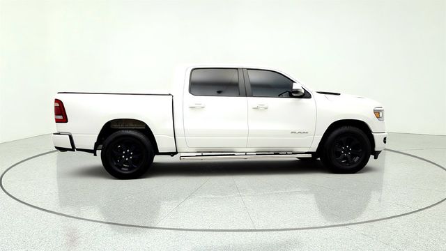 2024 Ram 1500 Laramie 4x4 Crew Cab 5'7" Box - 23034685 - 3