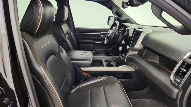 2024 Ram 1500 Laramie 4x4 Crew Cab 5'7'' Box Night Edition w/ Level B Group - 23017623 - 23