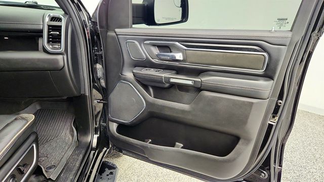 2024 Ram 1500 Laramie 4x4 Crew Cab 5'7'' Box Night Edition w/ Level B Group - 23017623 - 25