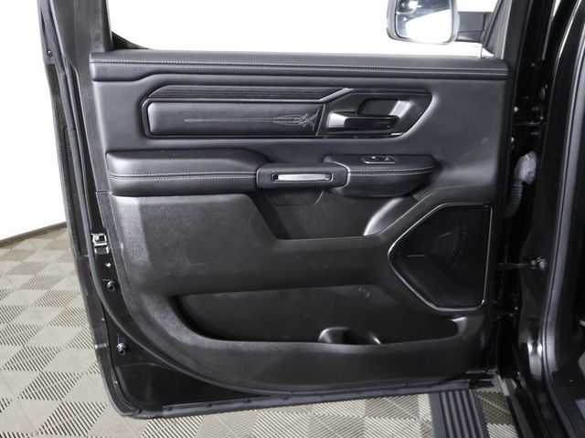 2024 Ram 1500 Limited 4x4 Crew Cab 5'7" Box - 23079793 - 31