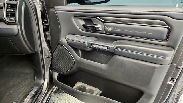 2024 Ram 1500 Limited 4x4 Crew Cab 5'7'' Box w/ eTorque V8 & Lifted Suspension - 22958884 - 25