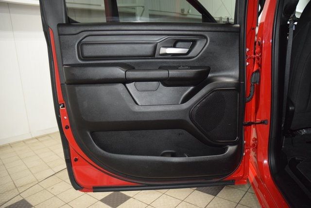 2024 Ram 1500 Tradesman 4x4 Crew Cab 5'7" Box - 22893696 - 43