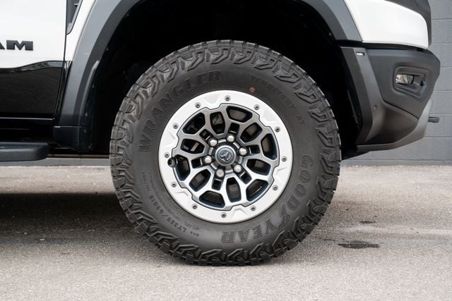2024 Ram 1500 TRX 4x4 Crew Cab 5'7" Box - 23037766 - 9
