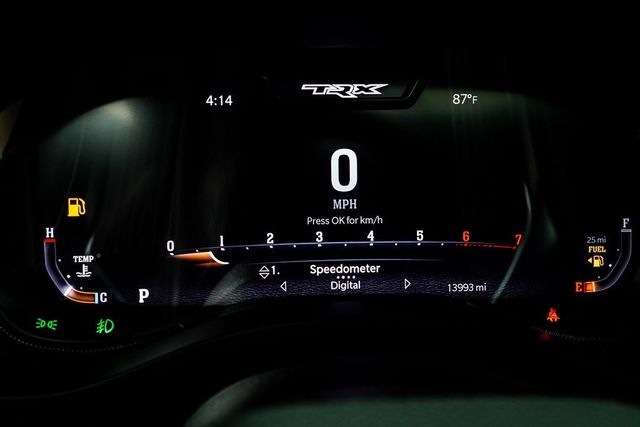 2024 Ram 1500 TRX 4x4 Crew Cab 5'7" Box - 22987661 - 32