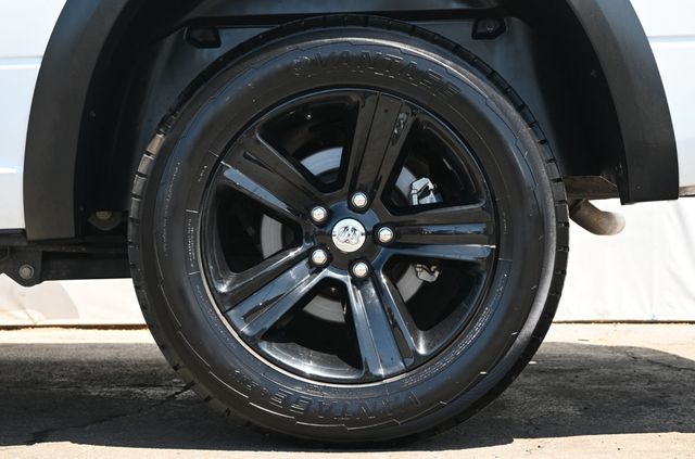 2024 Ram 1500 Classic Crew Cab Warlock Package - 23059346 - 8