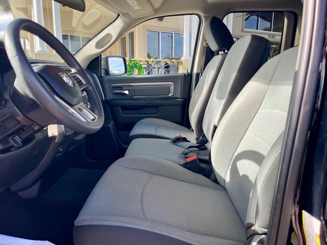 2024 Ram 1500 Classic SLT - 22964439 - 8