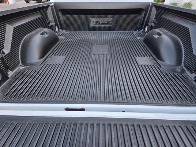 2024 Ram 1500 Classic SLT 4x2 Quad Cab 6'4" Box - 22976976 - 10