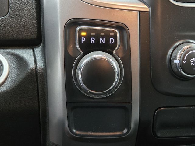 2024 Ram 1500 Classic SLT 4x2 Quad Cab 6'4" Box - 22985627 - 18