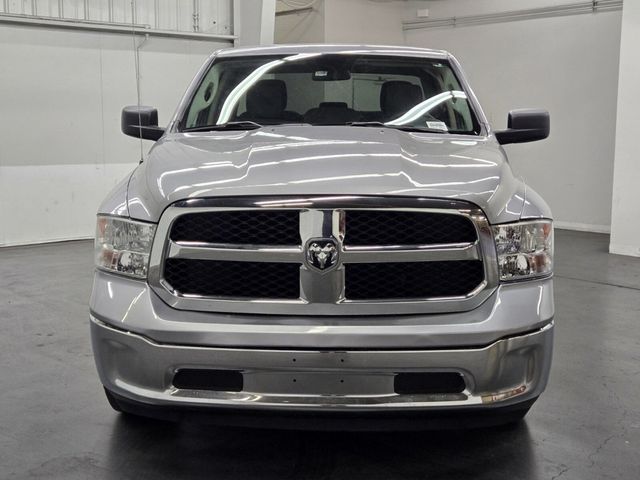 2024 Ram 1500 Classic SLT 4x2 Quad Cab 6'4" Box - 22985627 - 4