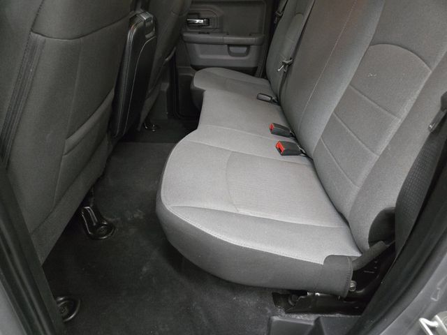 2024 Ram 1500 Classic SLT 4x2 Quad Cab 6'4" Box - 22985627 - 8