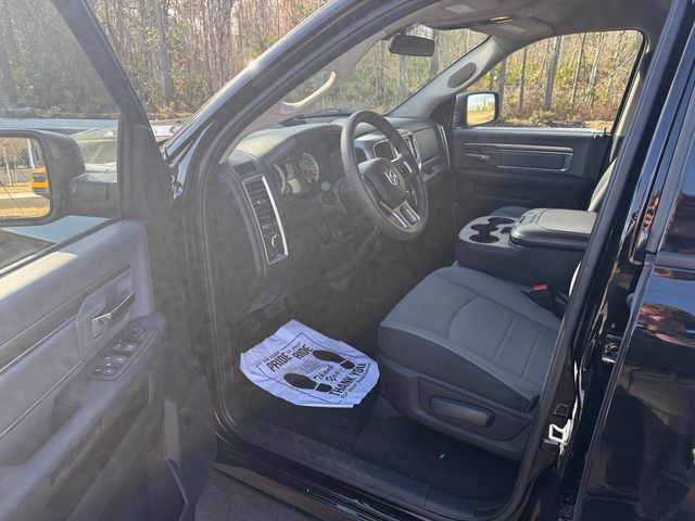 2024 Ram 1500 Classic SLT 4x2 Quad Cab 6'4" Box - 22988025 - 2