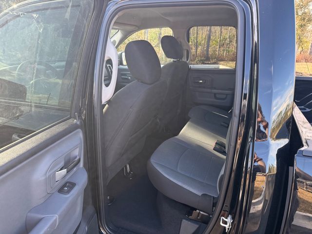 2024 Ram 1500 Classic SLT 4x2 Quad Cab 6'4" Box - 22988025 - 5