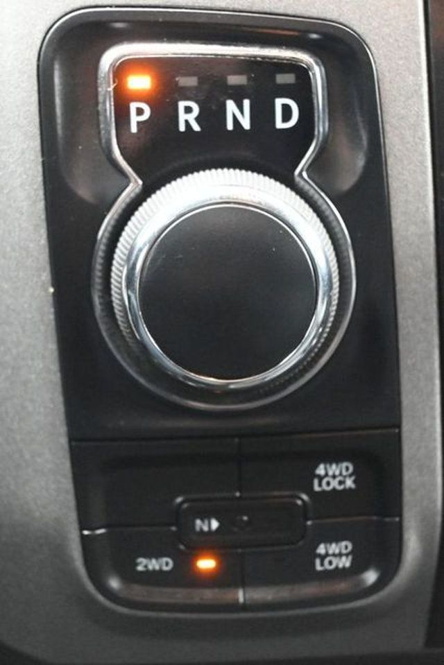 2024 Ram 1500 Classic Tradesman 4x4 Crew Cab 6'4" Box - 22974180 - 28