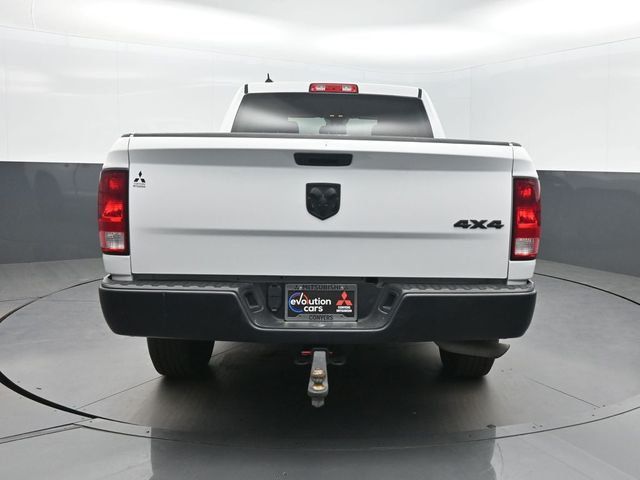 2024 Ram 1500 Classic Tradesman 4x4 Crew Cab 6'4" Box - 22974180 - 31