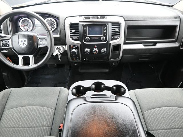 2024 Ram 1500 Classic Tradesman 4x4 Crew Cab 6'4" Box - 23037320 - 16