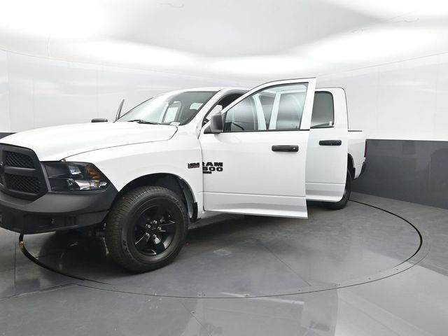 2024 Ram 1500 Classic Tradesman 4x4 Crew Cab 6'4" Box - 23037320 - 36