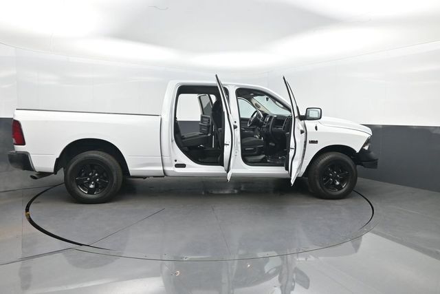2024 Ram 1500 Classic Tradesman 4x4 Crew Cab 6'4" Box - 23037320 - 37
