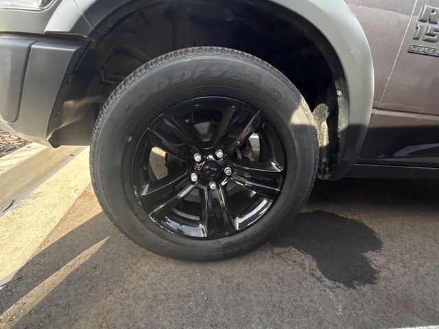 2024 Ram 1500 Classic Warlock 4x2 Crew Cab 5'7" Box - 22988027 - 12