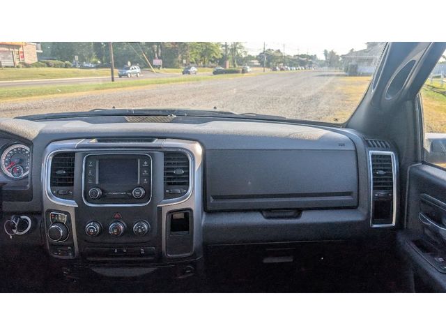 2024 Ram 1500 Classic Warlock 4x4 Crew Cab 5'7" Box - 22919509 - 24