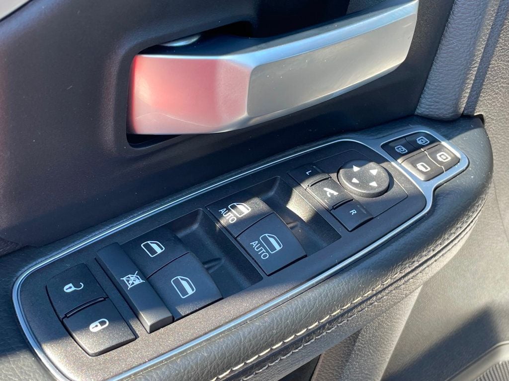 2024 Ram 2500 Big Horn 4x4 Crew Cab 6'4" Box - 22928971 - 17