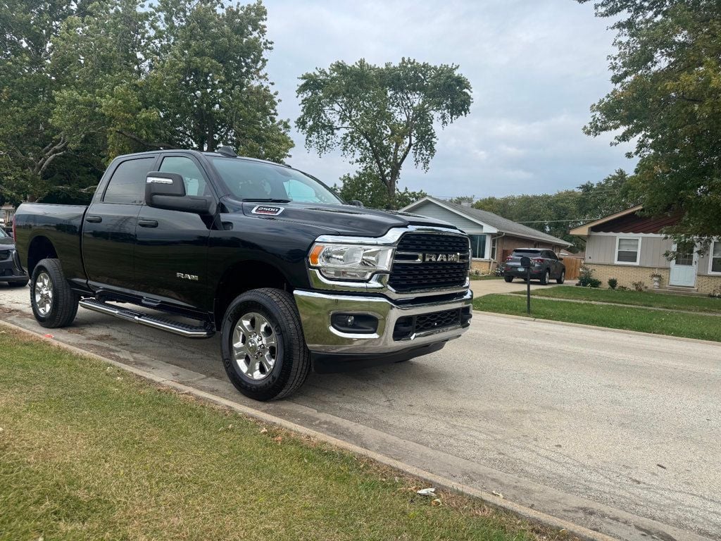 2024 Ram 2500 Big Horn 4x4 Crew Cab 6'4" Box - 22928972 - 2