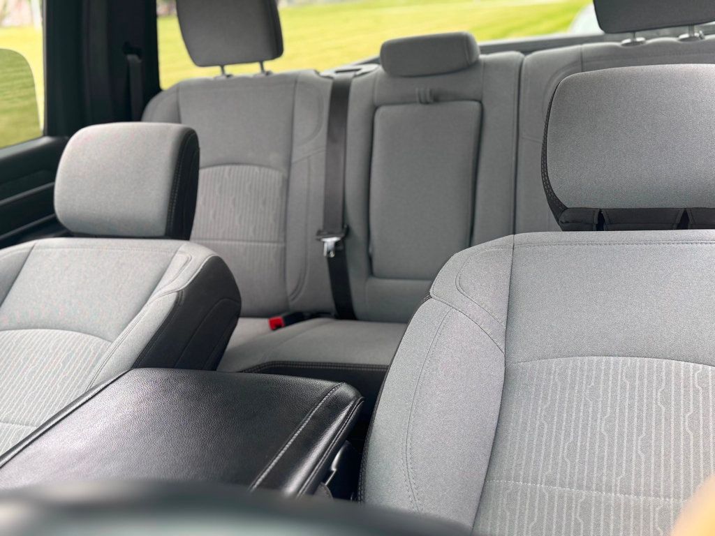 2024 Ram 2500 Big Horn 4x4 Crew Cab 6'4" Box - 22928972 - 37