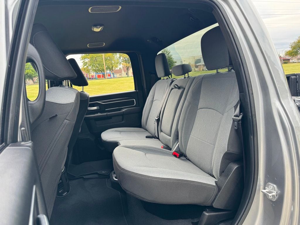 2024 Ram 2500 Big Horn 4x4 Crew Cab 6'4" Box - 22928975 - 10