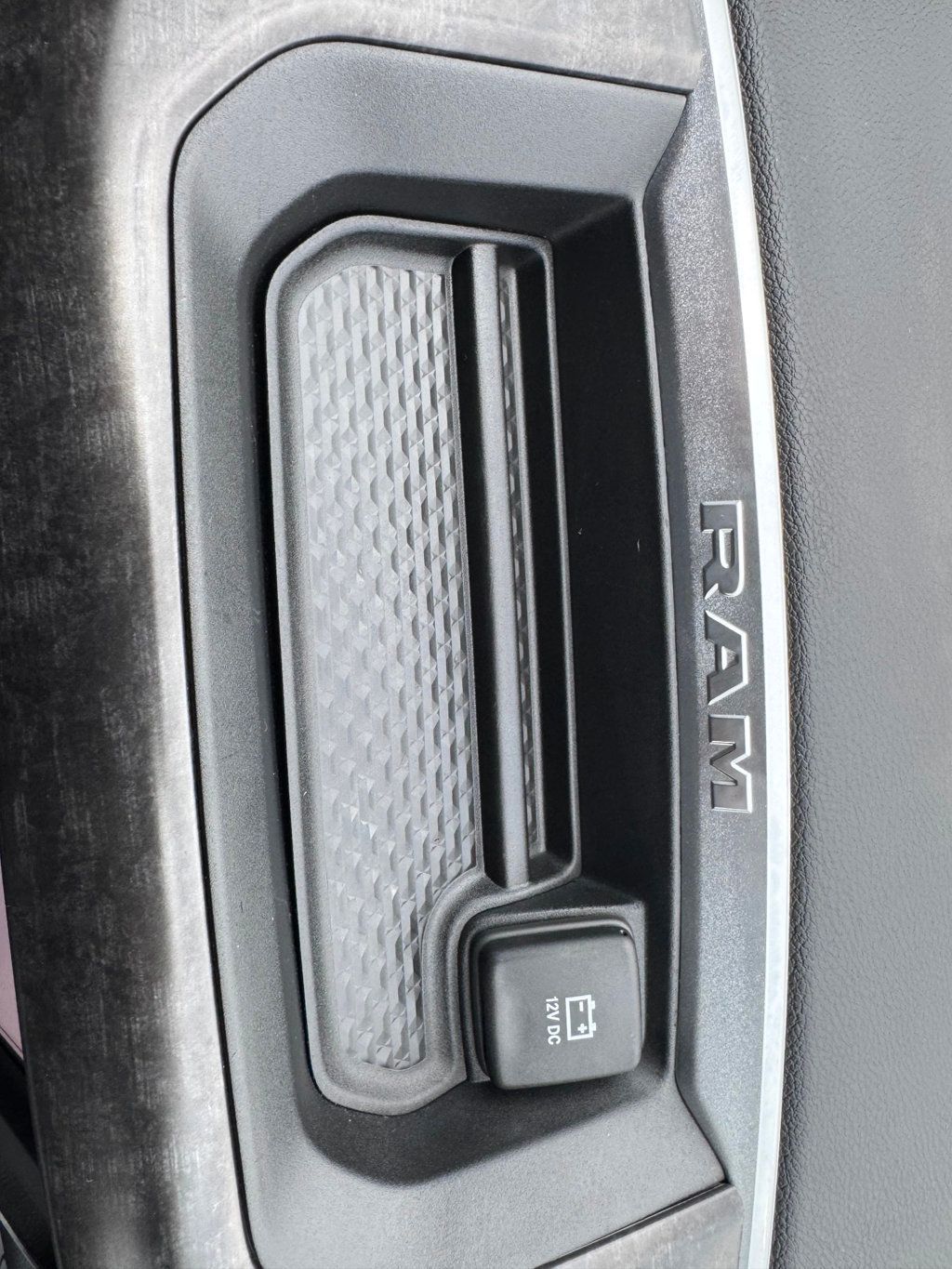 2024 Ram 2500 Big Horn 4x4 Crew Cab 6'4" Box - 22928975 - 73