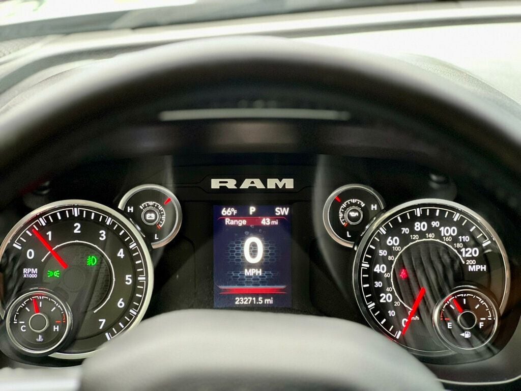 2024 Ram 2500 Big Horn 4x4 Crew Cab 6'4" Box - 22928454 - 19