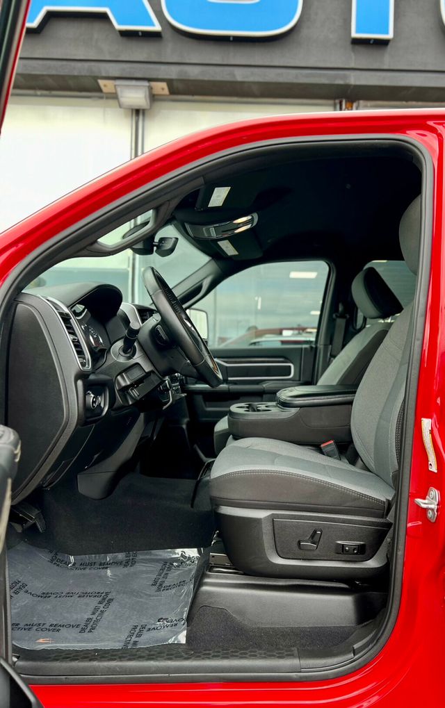 2024 Ram 2500 Big Horn 4x4 Crew Cab 6'4" Box - 22928455 - 13