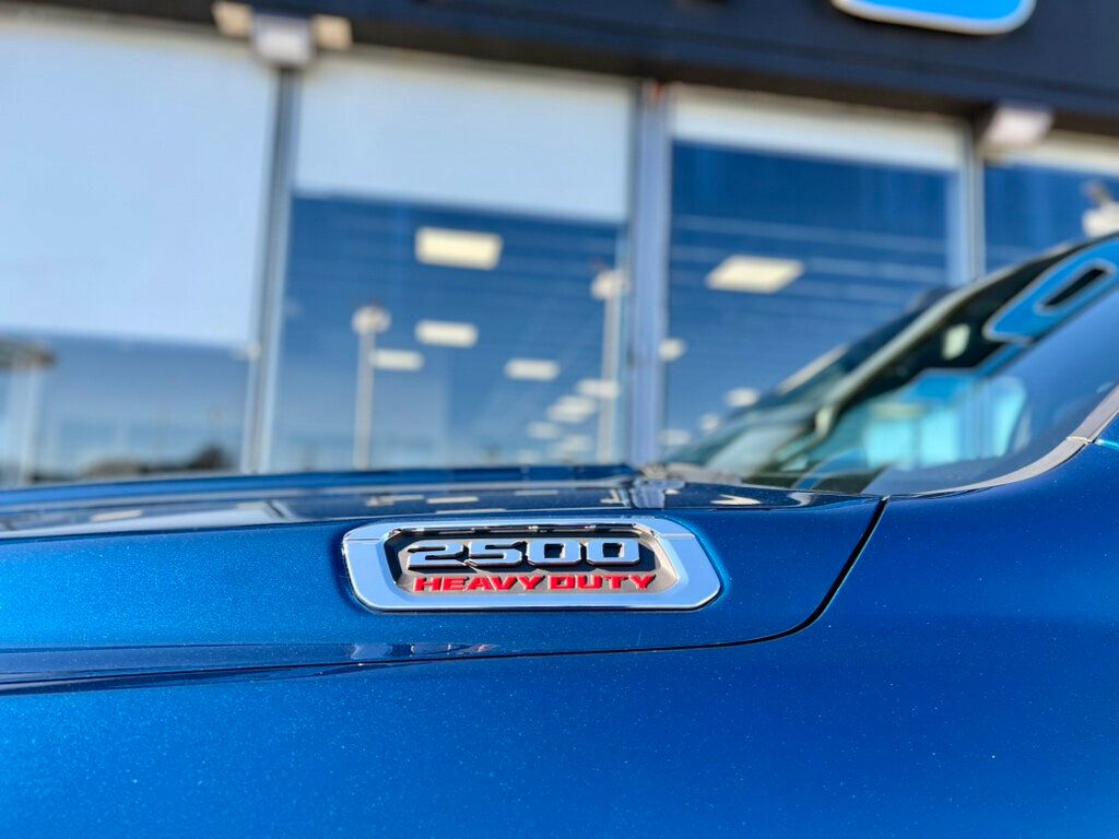 2024 Ram 2500 Big Horn 4x4 Crew Cab 6'4" Box - 22928456 - 10